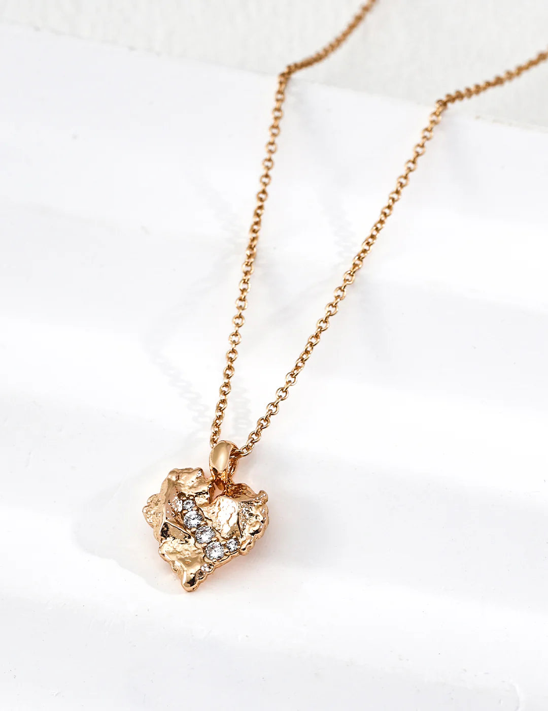 Cracked Heart Zircon Necklace